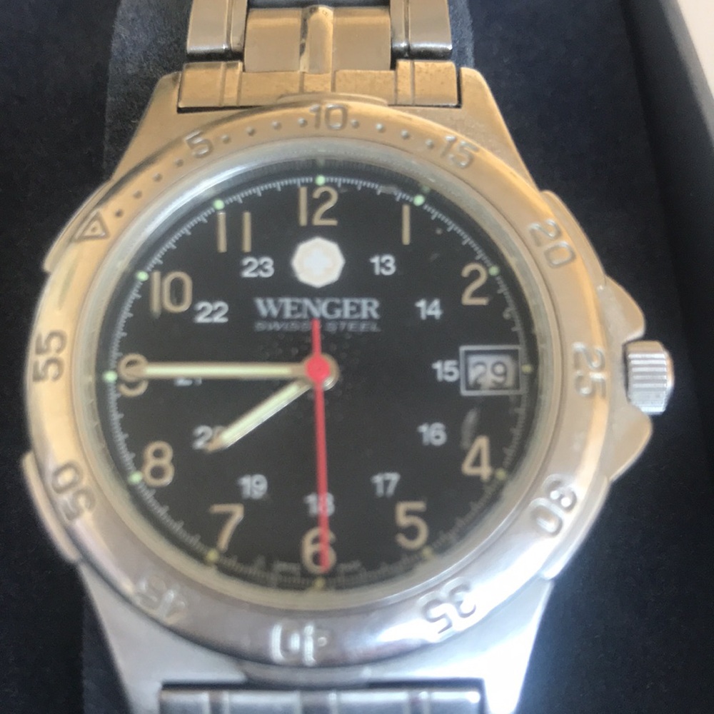 Wenger Swiss Steel watch - Picture 2 of 4